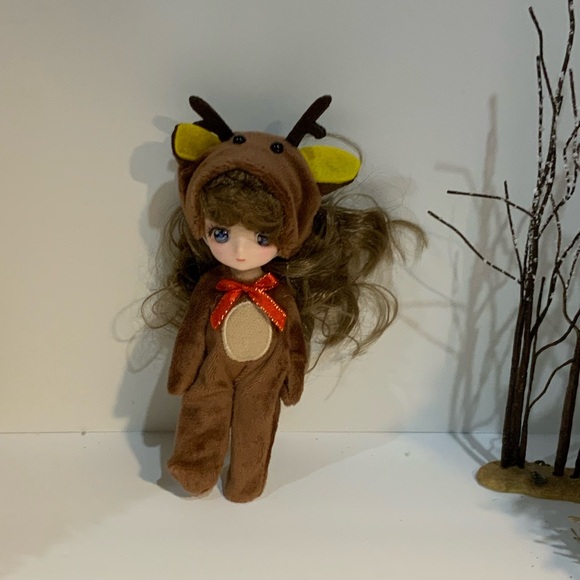 Small Brunette Doll in Reindeer costume. - Picture 6 of 14